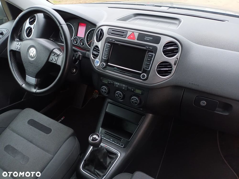 Volkswagen Tiguan 2.0 TDI DPF 4Motion Sport & Style - 26