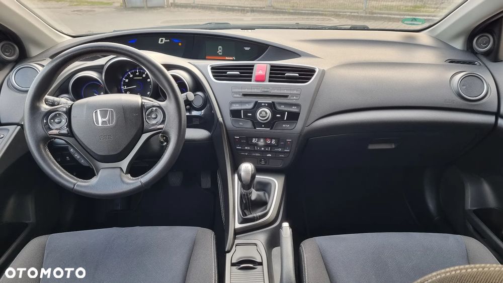 Honda Civic 1.8 i-VTEC Sport - 12