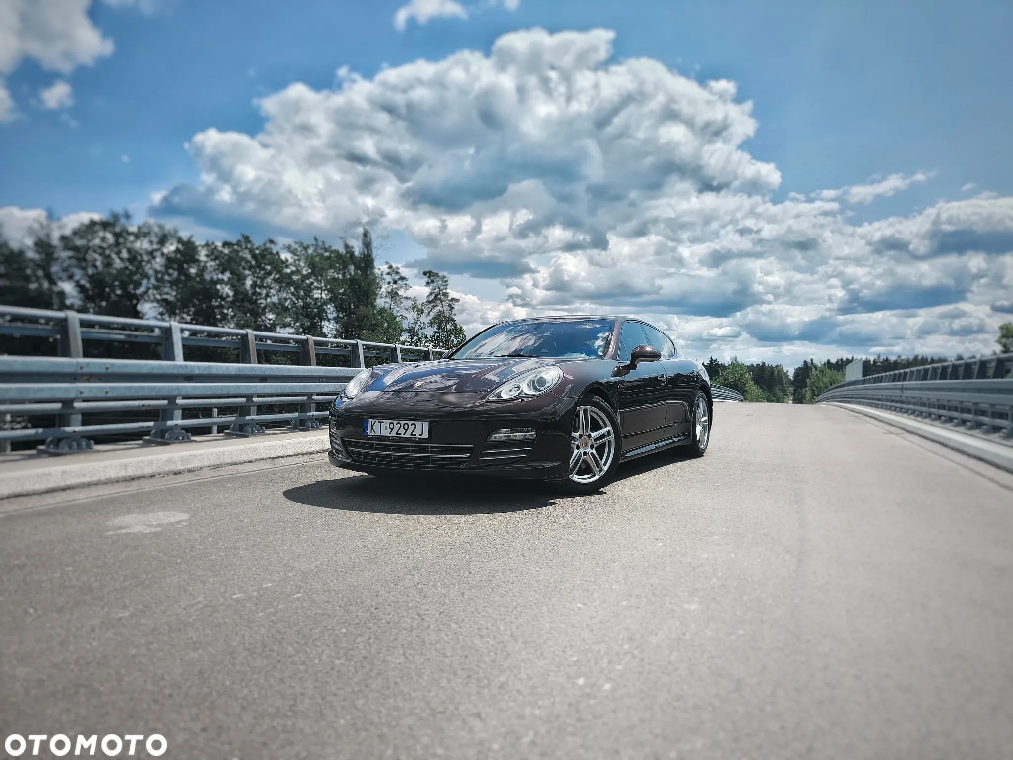 Porsche Panamera 4 PDK Platinum Edition - 1