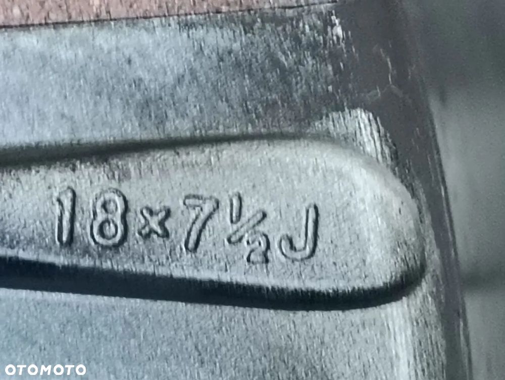 LEXUS NX 14-21r Koła z Oponami 225/60 R18 YOKOHAMA 20r - 18