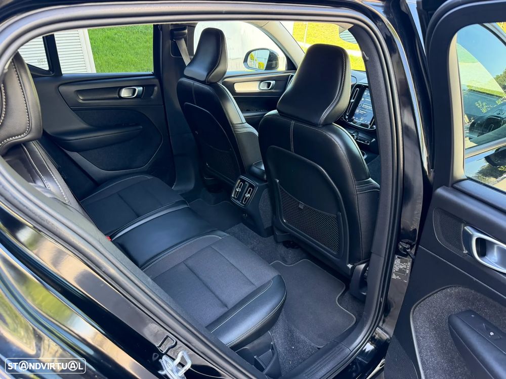 Volvo XC 40 T3 Momentum - 6