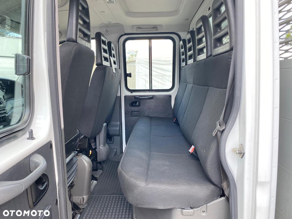 Iveco DAILY - 17