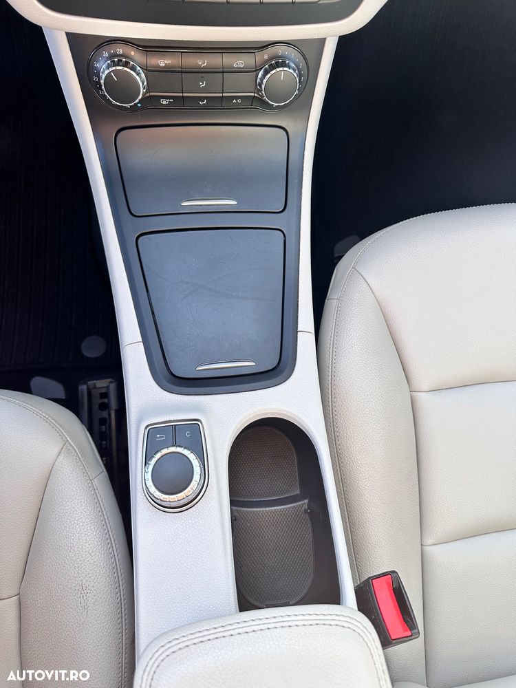 Mercedes-Benz B 180 - 15