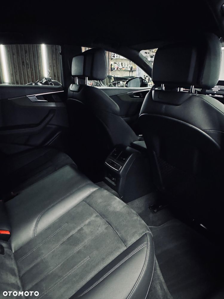 Audi A5 Limousine - 11