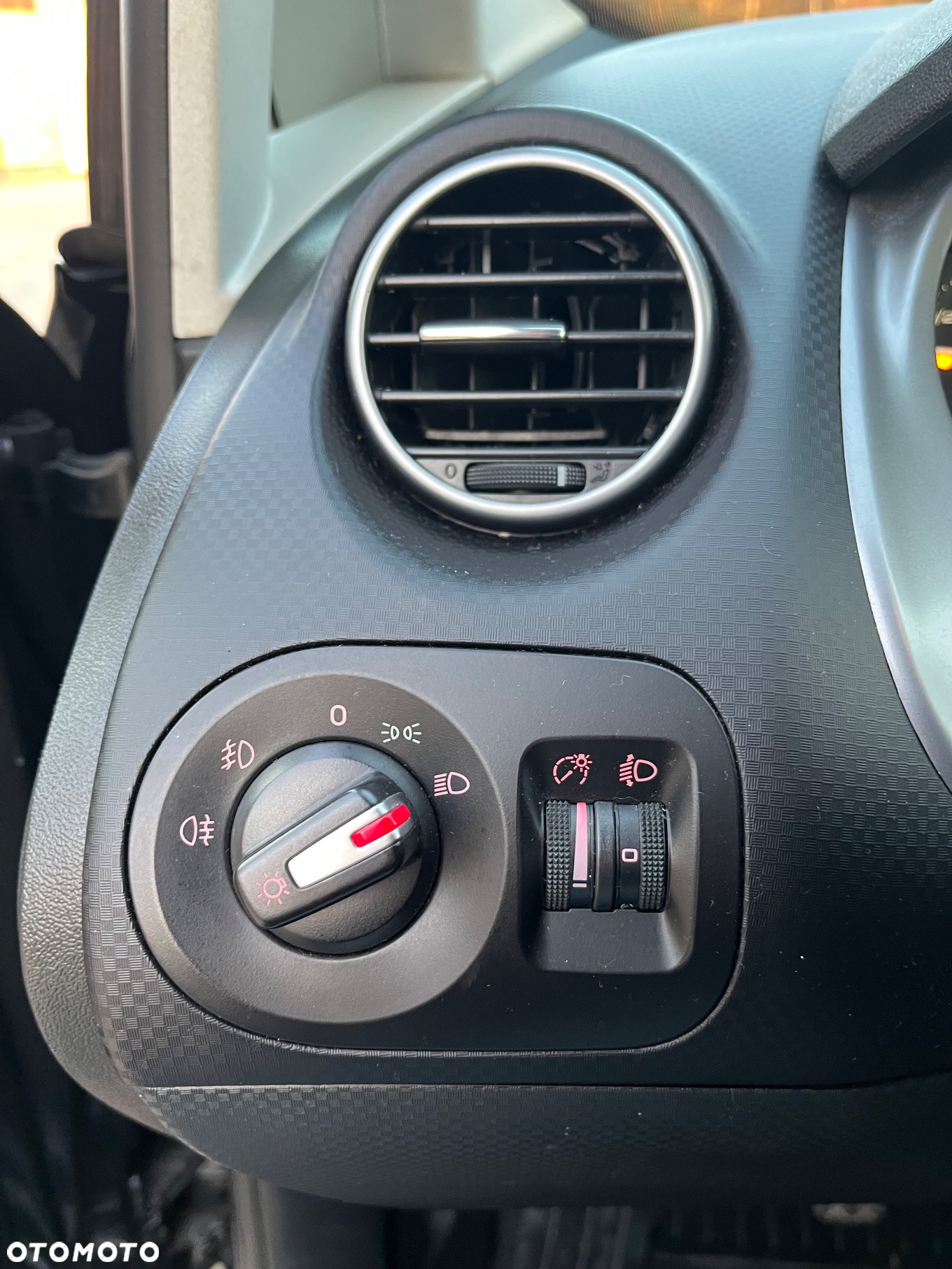 Seat Altea 1.2 TSI (Ecomotive) Start & Stop Reference - 16
