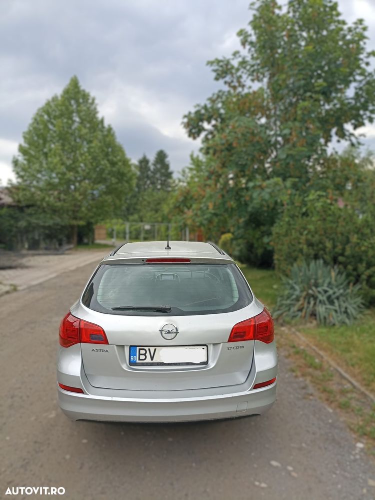 Opel Astra - 2