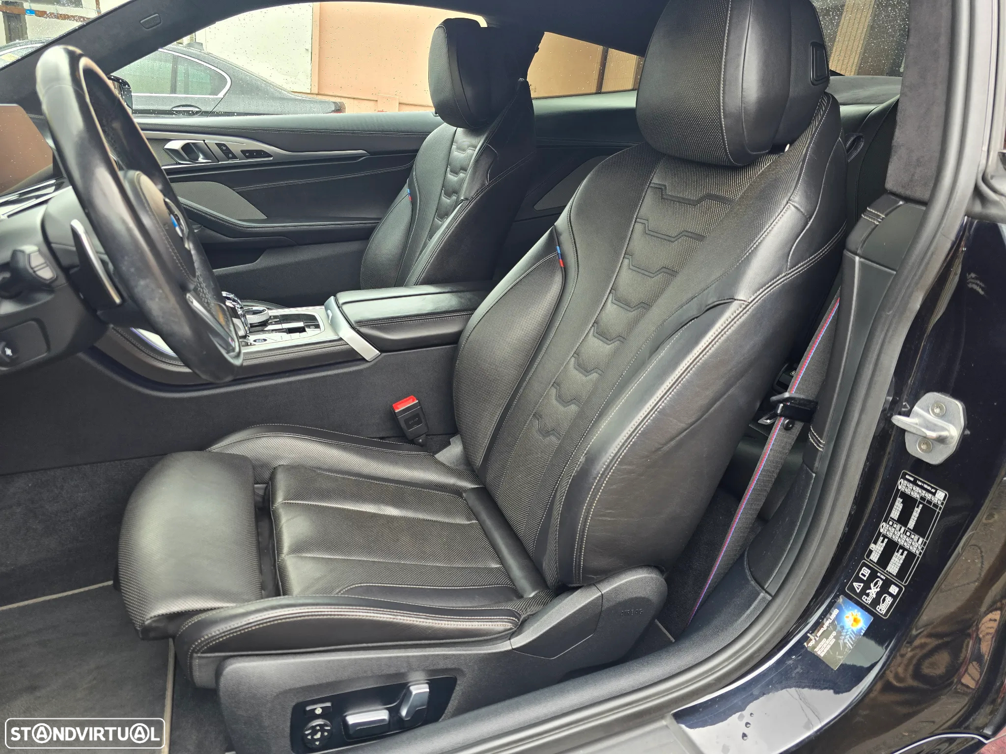 BMW 840 d xDrive Pack M - 17