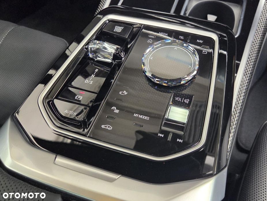 BMW Seria 7 740d xDrive mHEV M Sport sport - 12