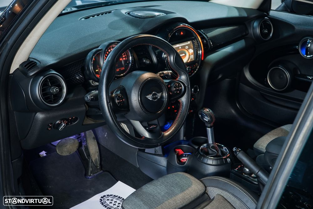 MINI 3 Portas Cooper SD Sport Aut. - 7