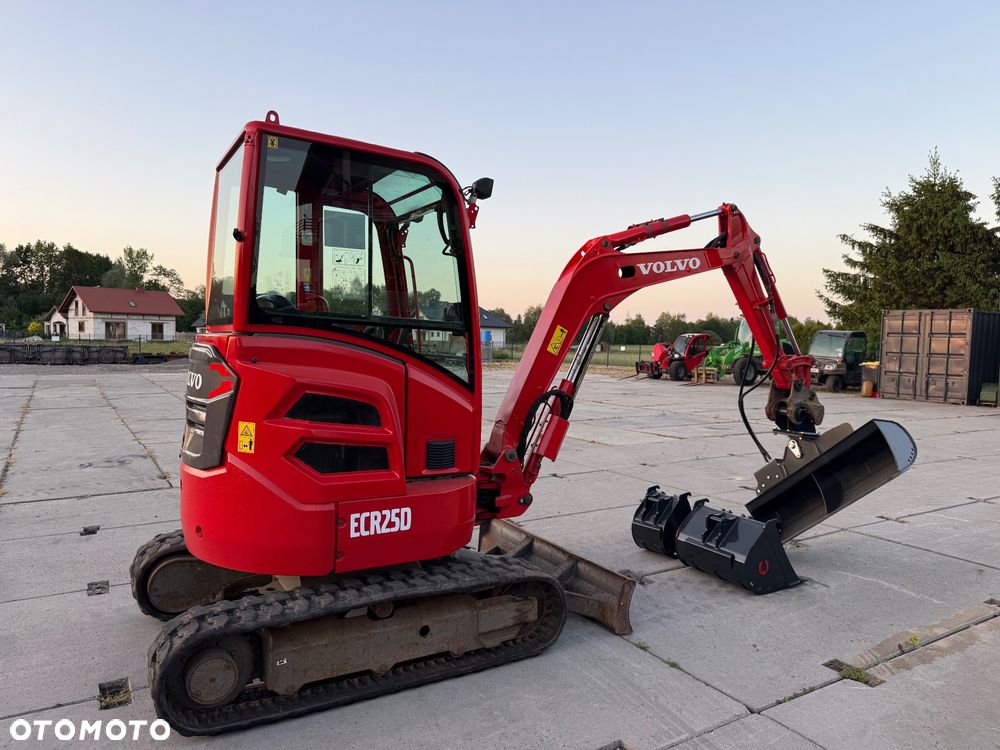 Volvo ECR25D - 5