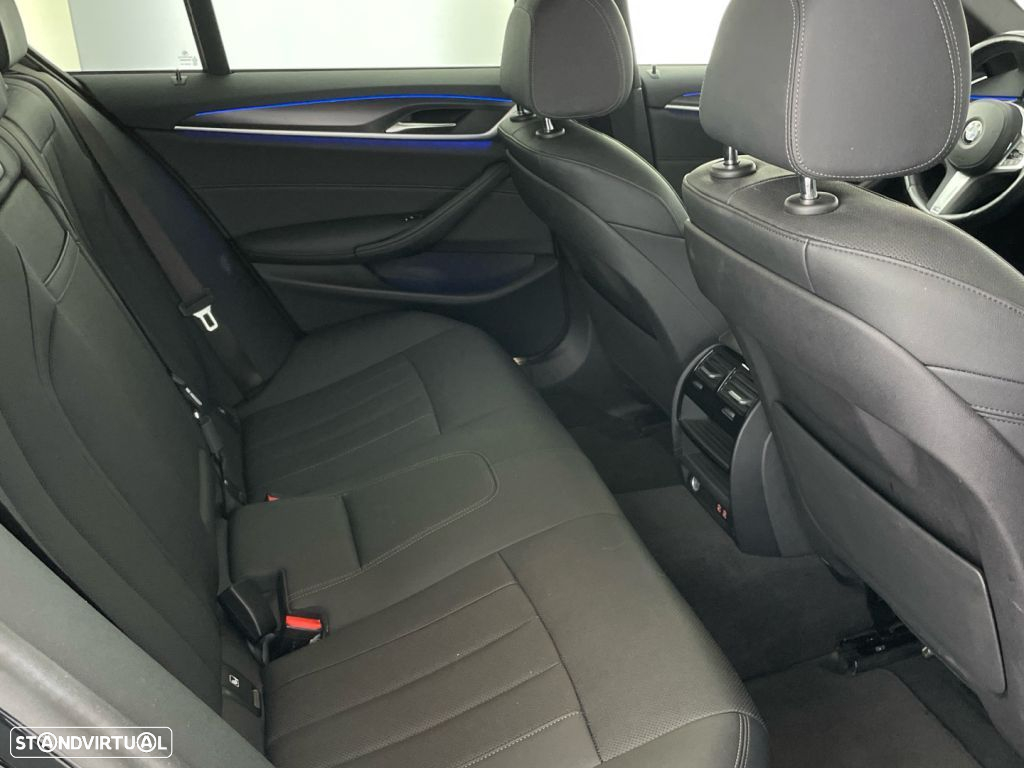 BMW 520 d Pack M Auto - 26