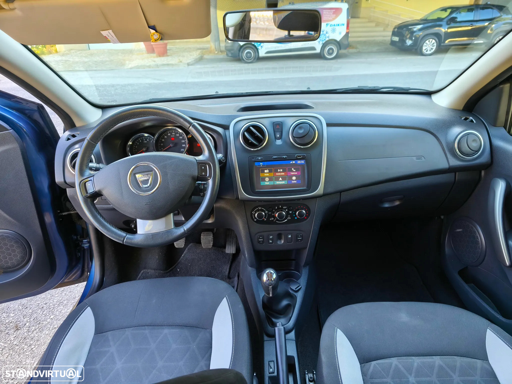 Dacia Sandero 0.9 TCe Stepway - 11