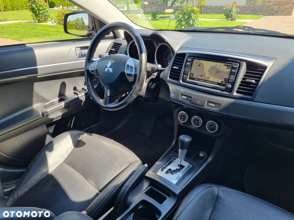 Mitsubishi Lancer - 7