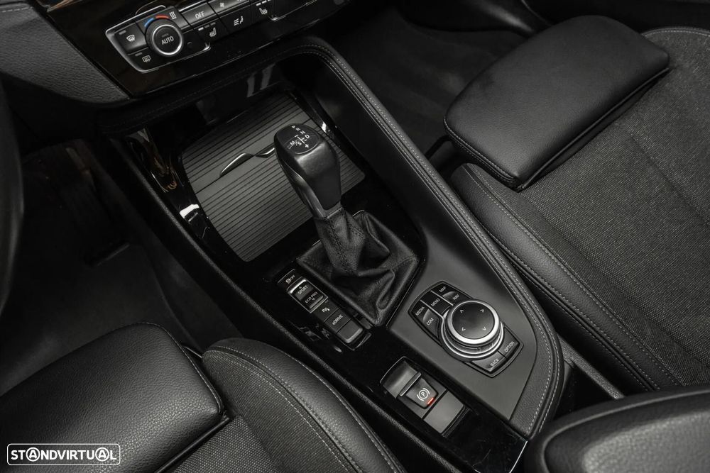 BMW X1 xDrive25e Pack Desportivo M - 16