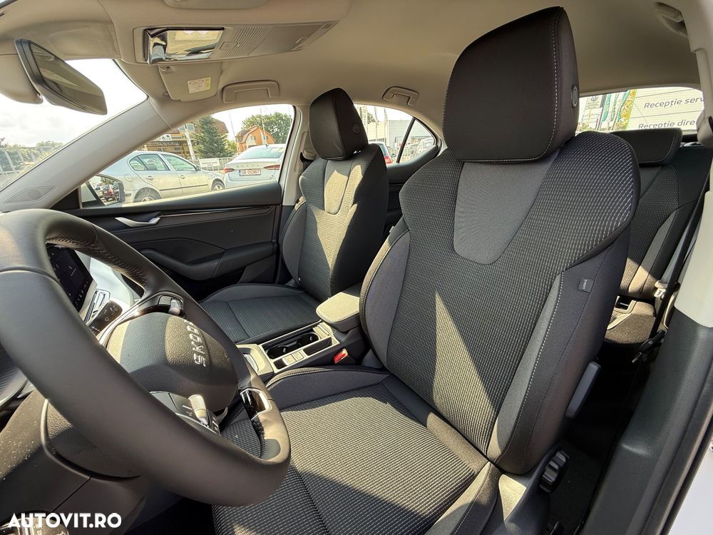 Skoda Octavia 1.5 TSI 115 CP Selection - 12