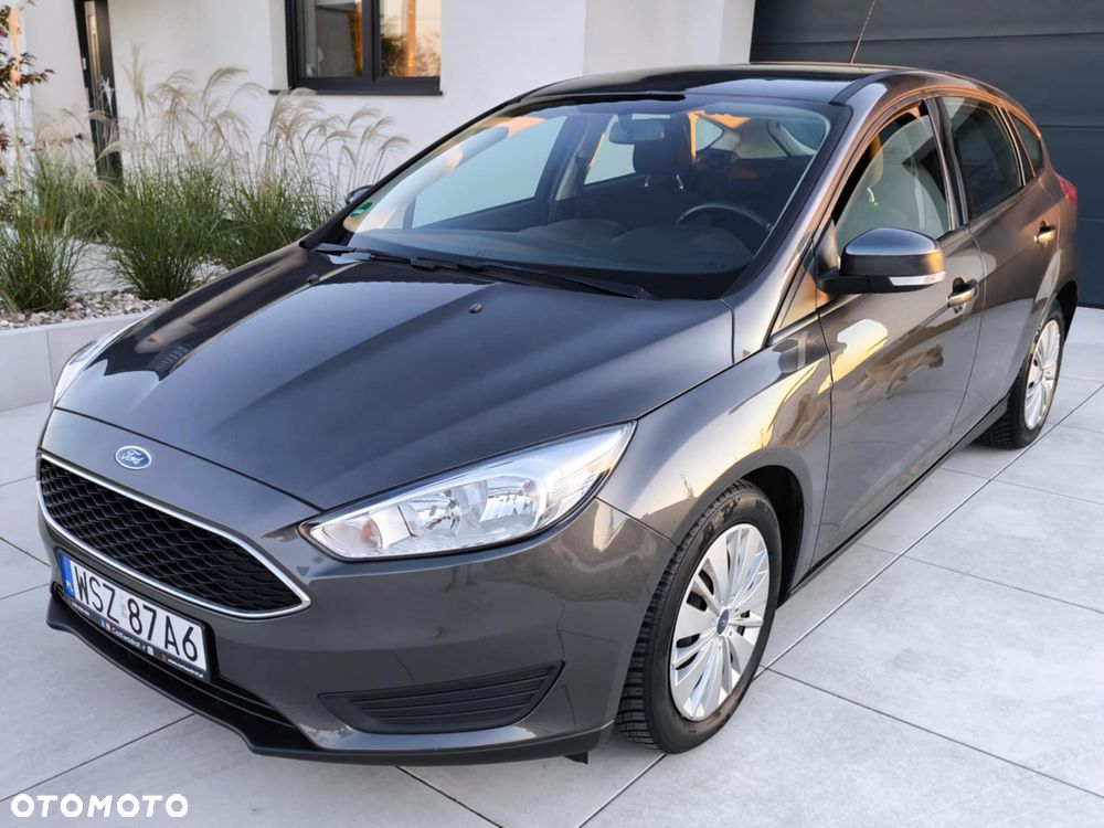 Ford Focus 1.0 EcoBoost Trend - 19