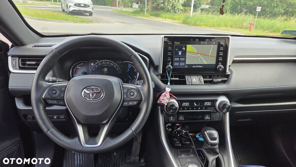 Toyota RAV4 - 4