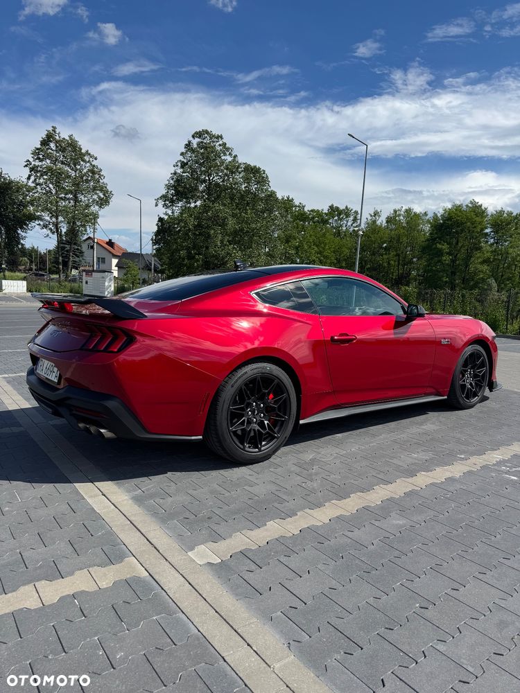 Ford Mustang - 9
