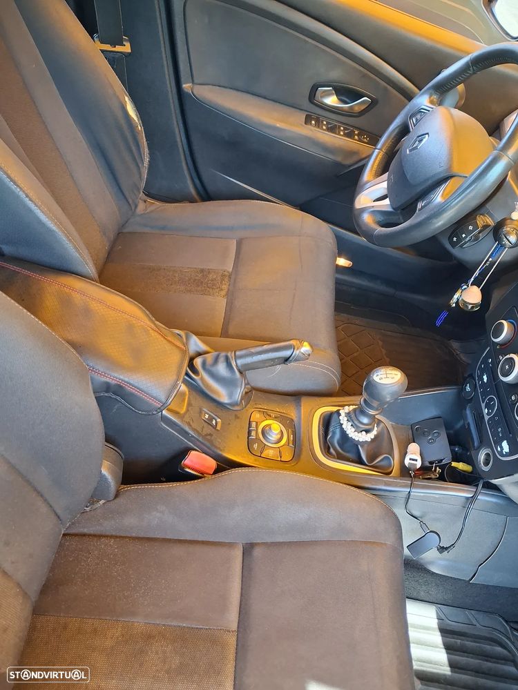 Renault Mégane Sport Tourer - 6
