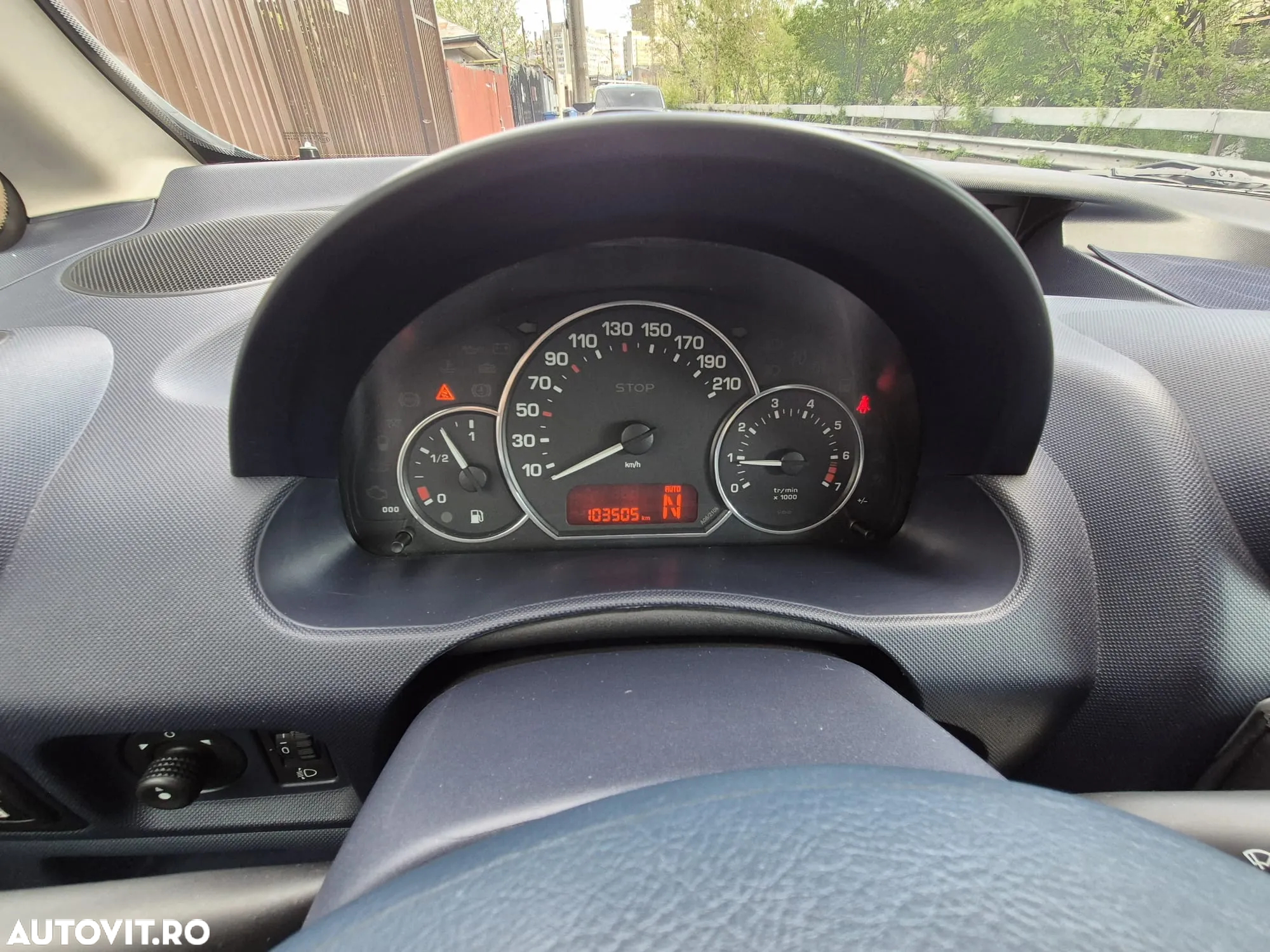 Peugeot 1007 1.6 E 2 Tronic Sporty - 3