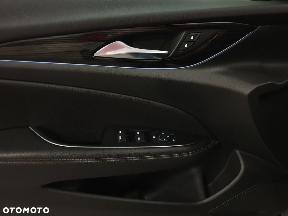 Opel Insignia 2.0 4x4 Innovation - 9