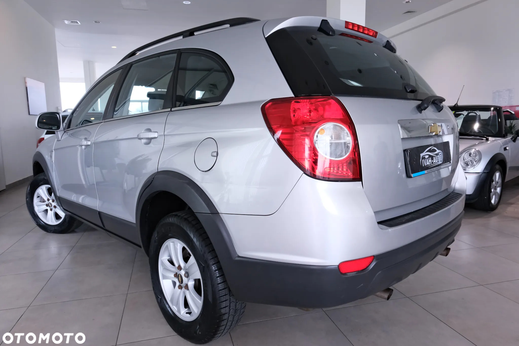 Chevrolet Captiva 2.4 2WD 5 Sitzer LS - 10