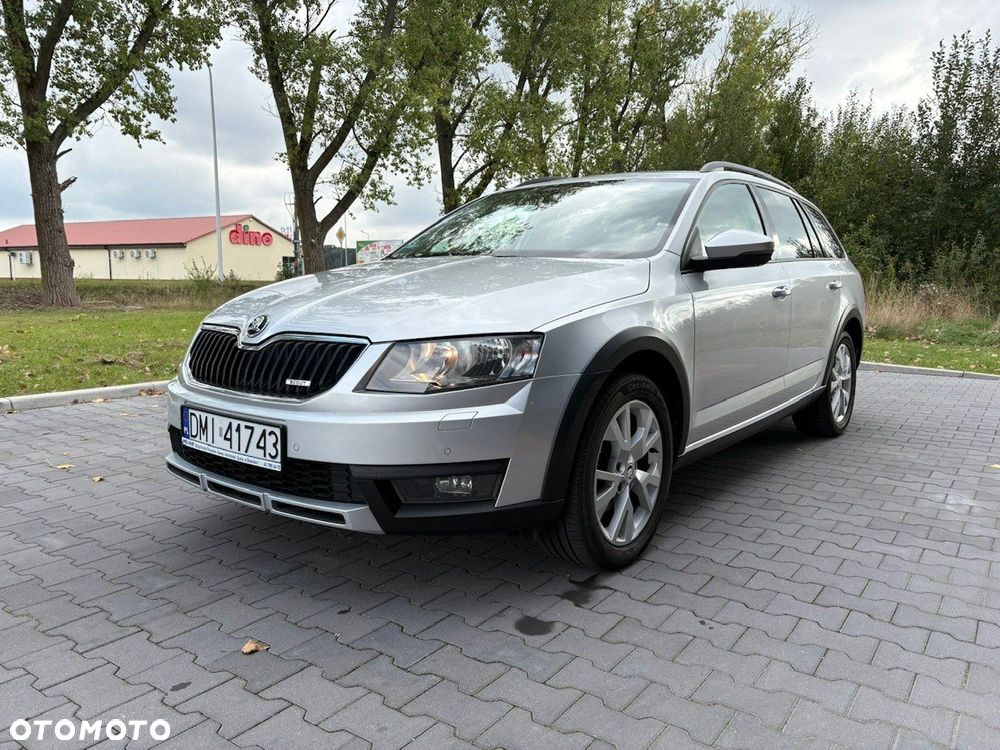 Skoda Octavia 2.0 TDI (Green tec) 4x4 Ambition - 8