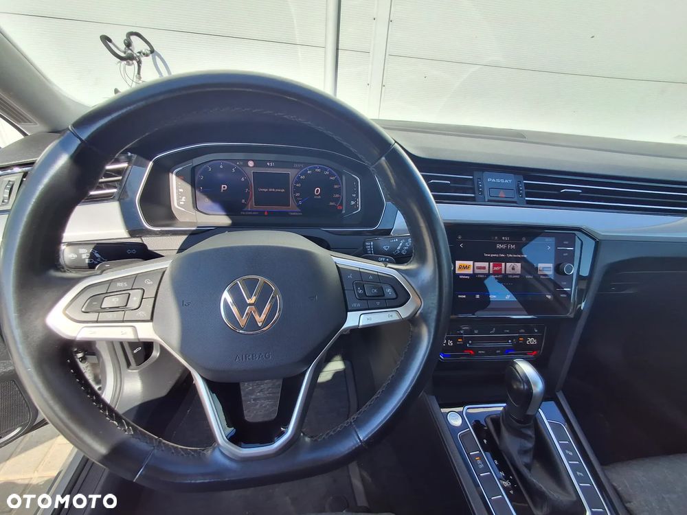 Volkswagen Passat 1.5 TSI ACT mHEV Trend DSG - 19