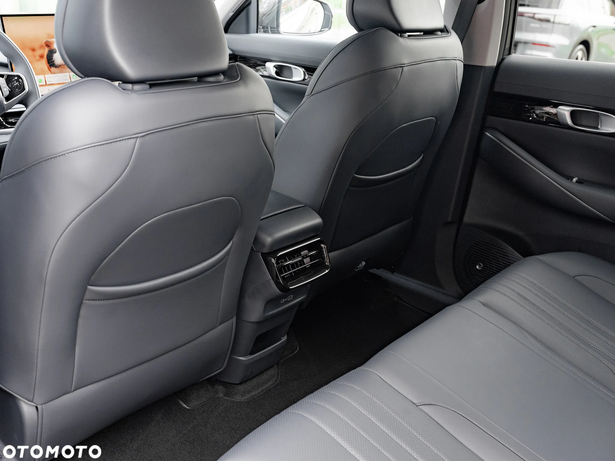 Geely EX5 - 14