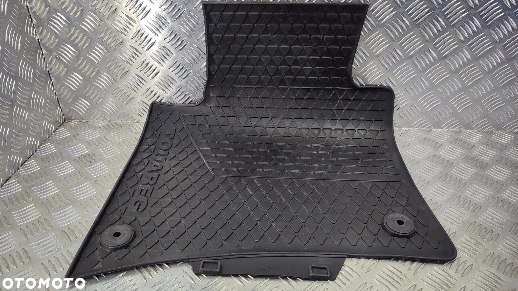VW TOUAREG 7P 10-18R WYCIERACZKI DYWANIKI GUMOWE PRZOD CZARNE KOMPLET 7P1061501 ORYGINAL - 3