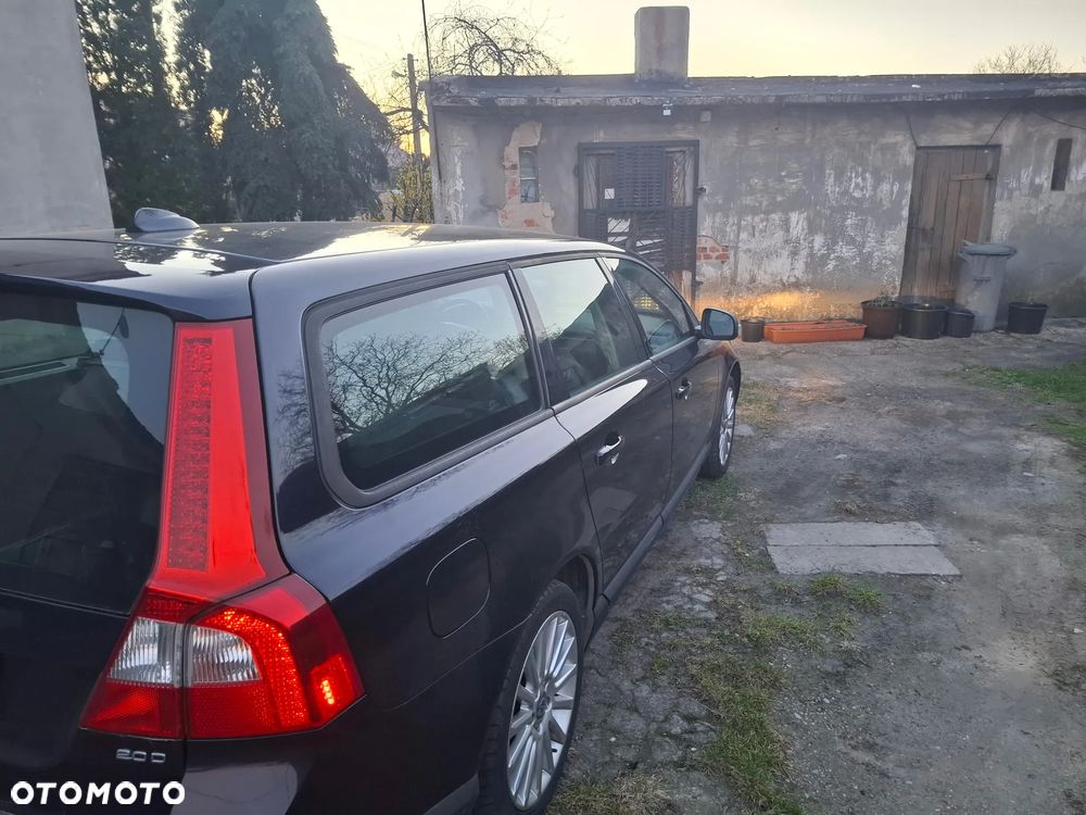 Volvo V70 - 2