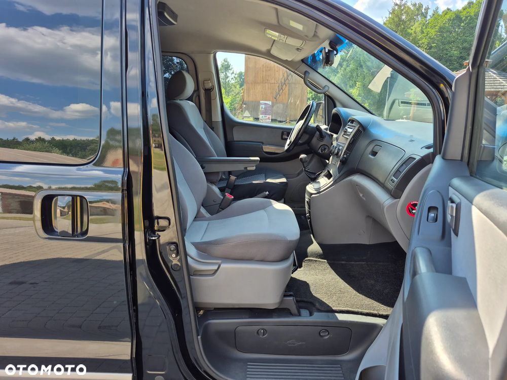 Hyundai H-1 2.5 CRDi Comfort - 24