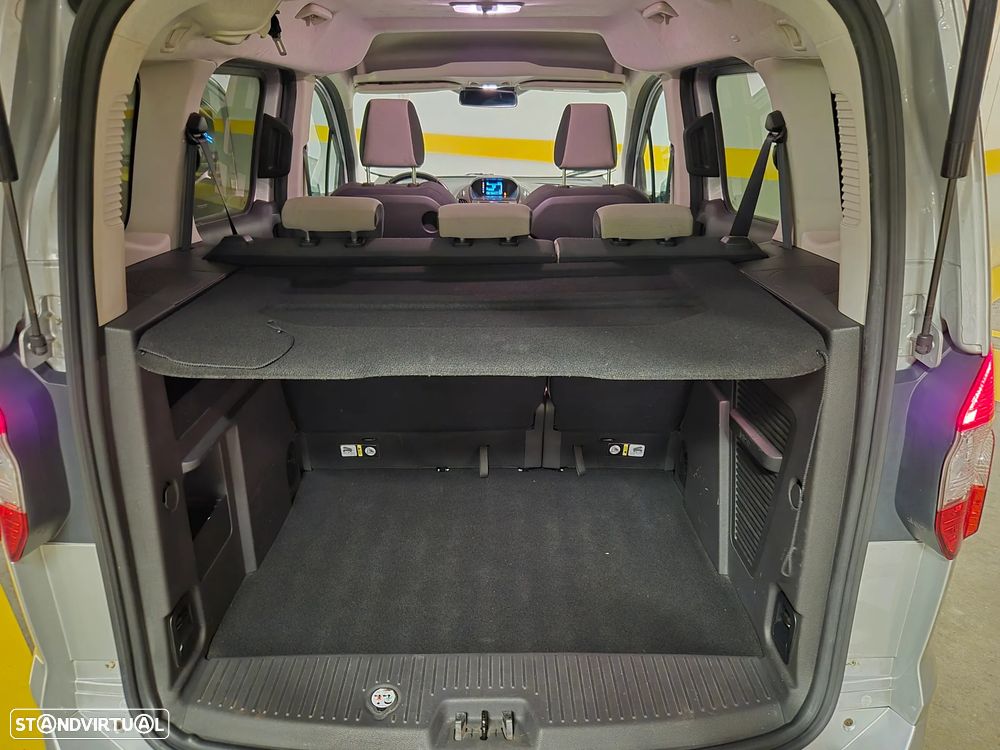 Ford Tourneo Courier 1.0 EcoBoost Titanium - 29
