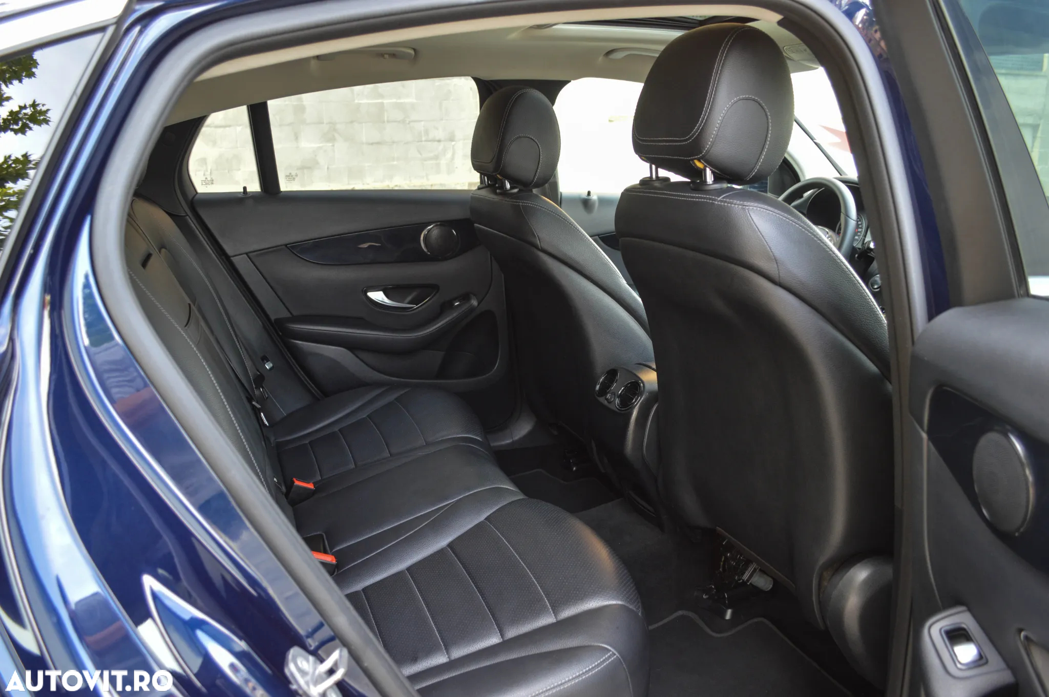 Mercedes-Benz GLC Coupe 250 d 4Matic 9G-TRONIC - 33
