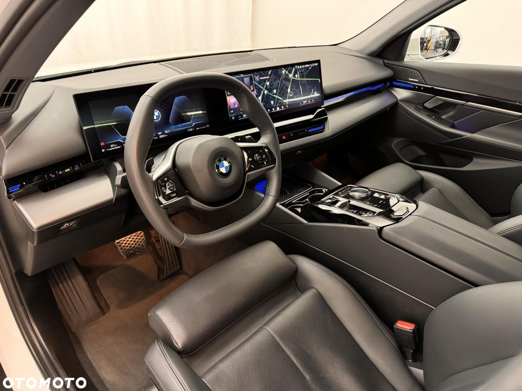 BMW Seria 5 - 12
