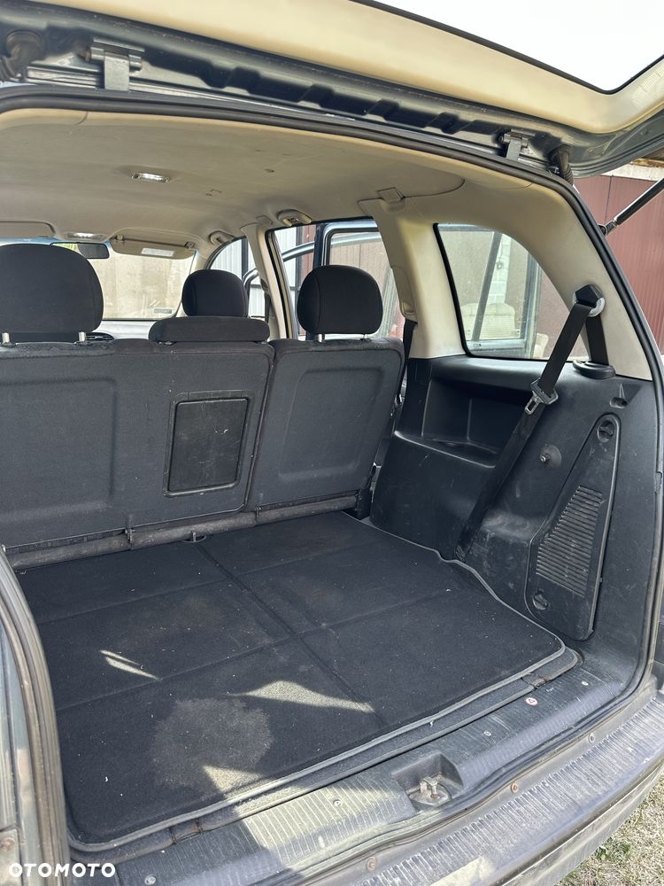 Opel Zafira - 7
