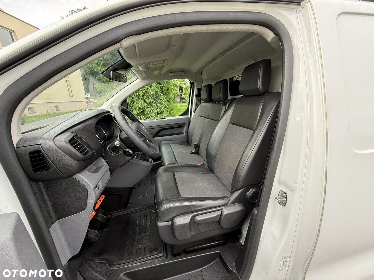 Peugeot Expert - 26