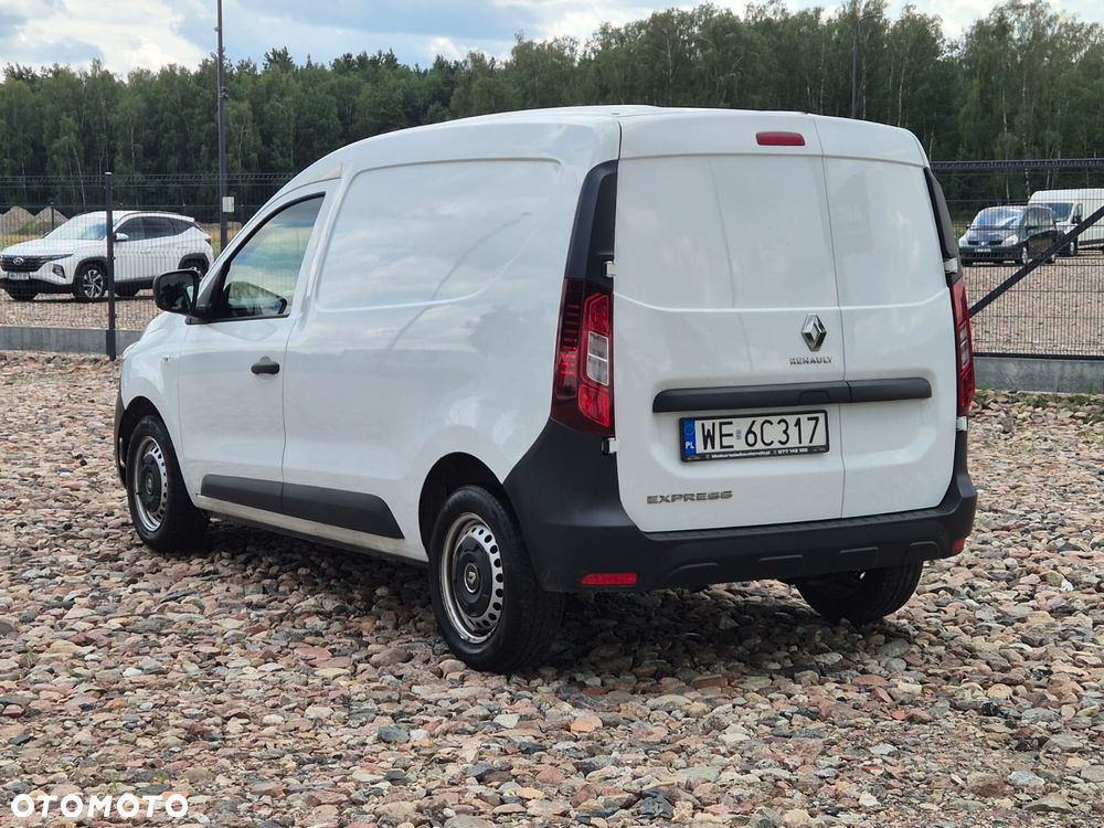 Renault Express - 4