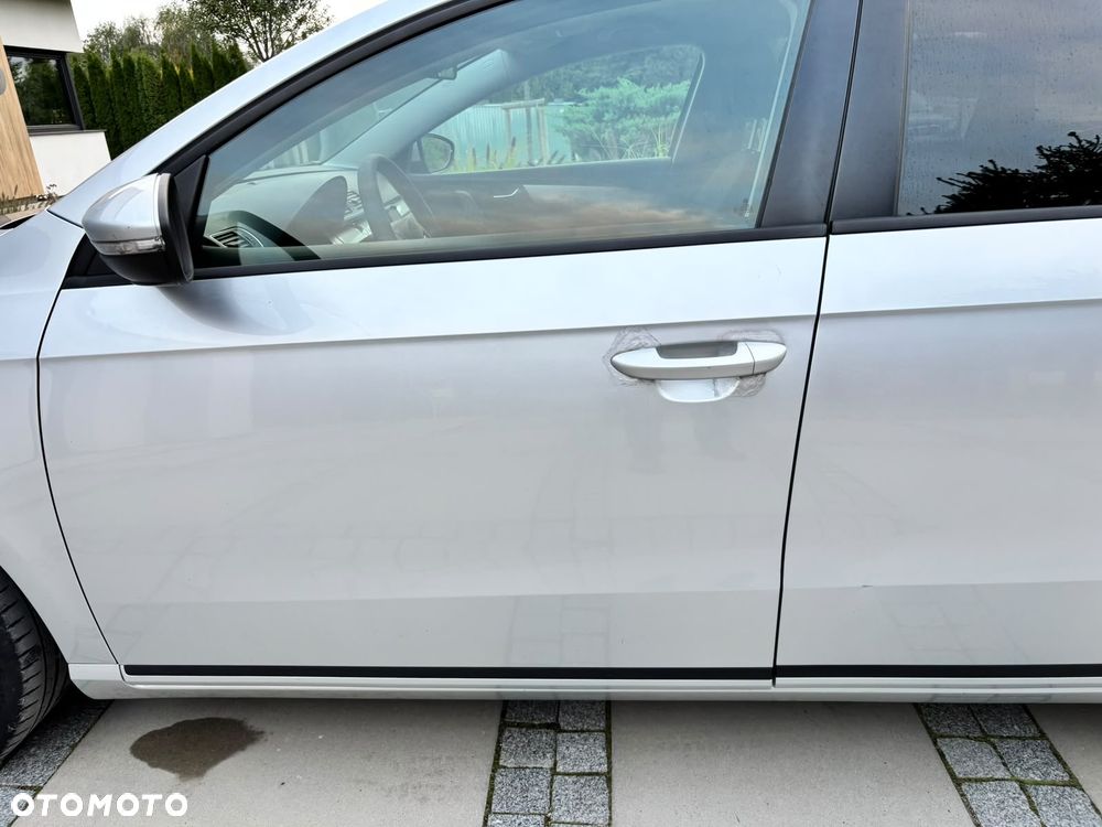 Volkswagen Passat 2.0 TDI Comfortline DSG - 6