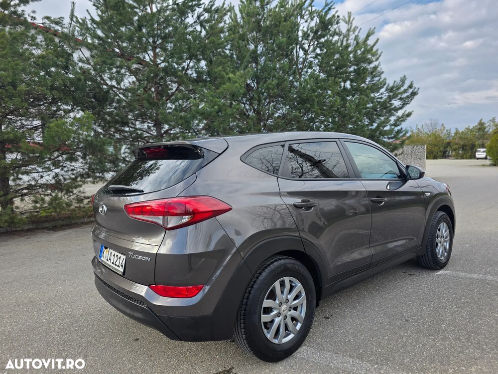 Hyundai Tucson blue 1.7 CRDi 2WD Style - 7