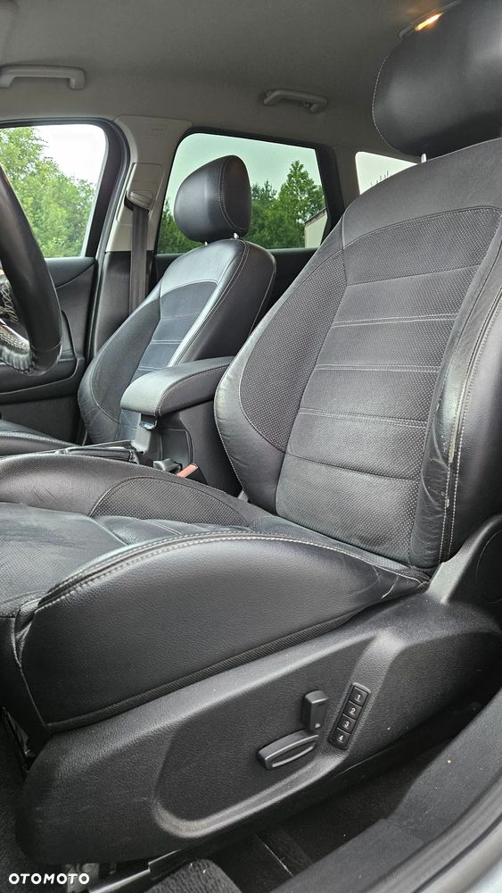 Ford Mondeo 2.0 TDCi Titanium X - 19