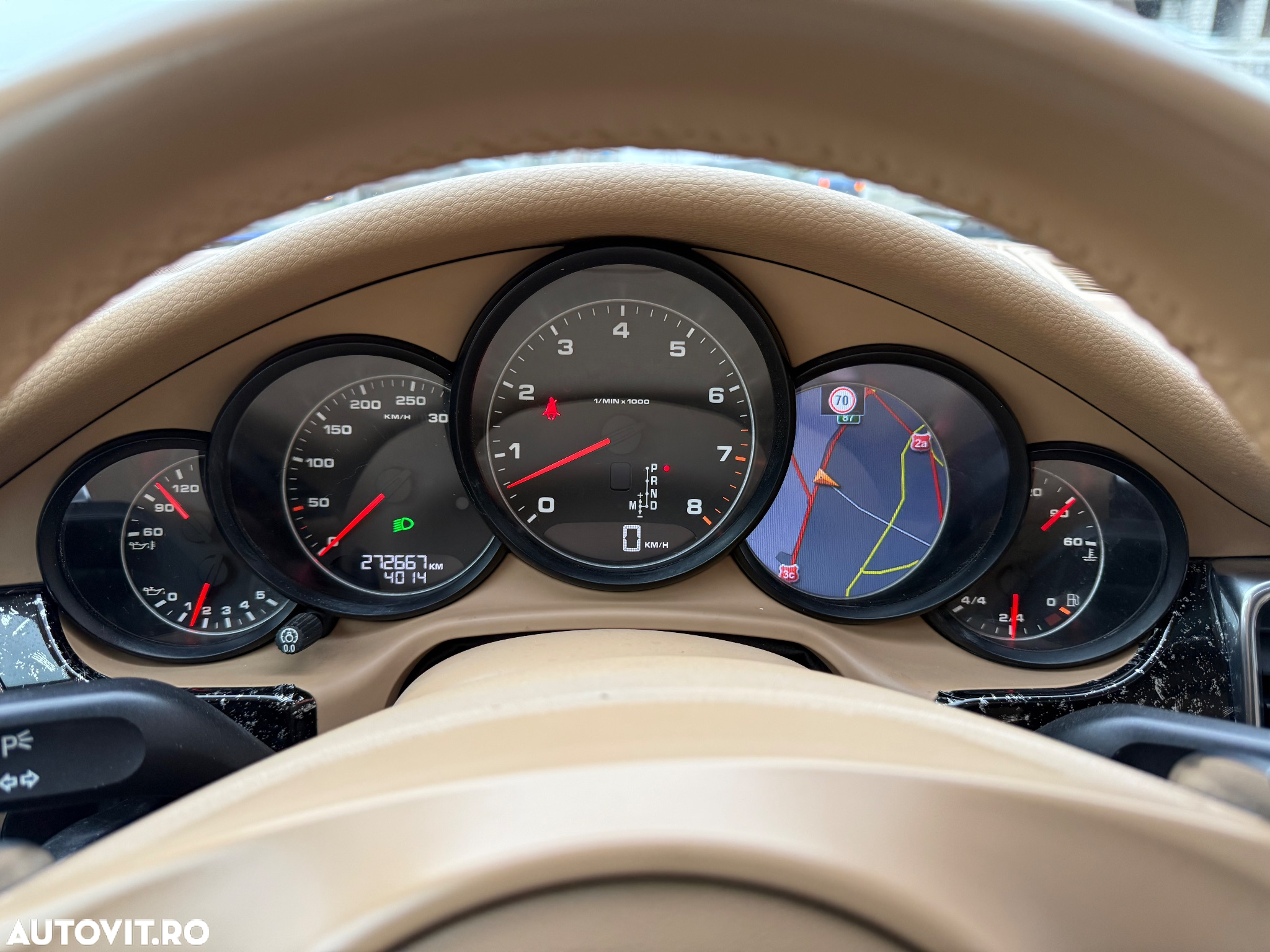 Porsche Panamera 4 PDK Platinum Edition - 4