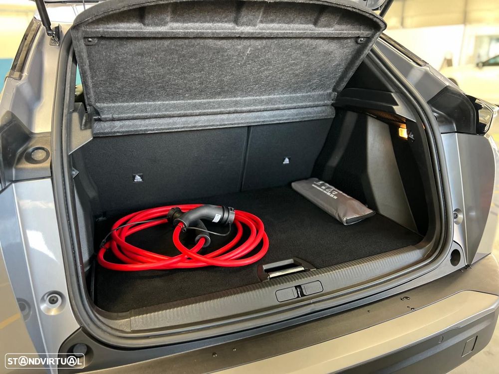 Peugeot e-2008 50 kWh Allure - 13