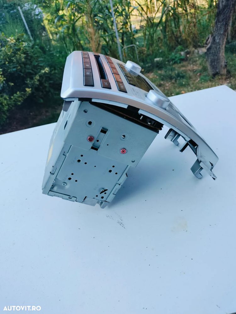 Vand Cd Player Consola centrala Mazda 5 - 2