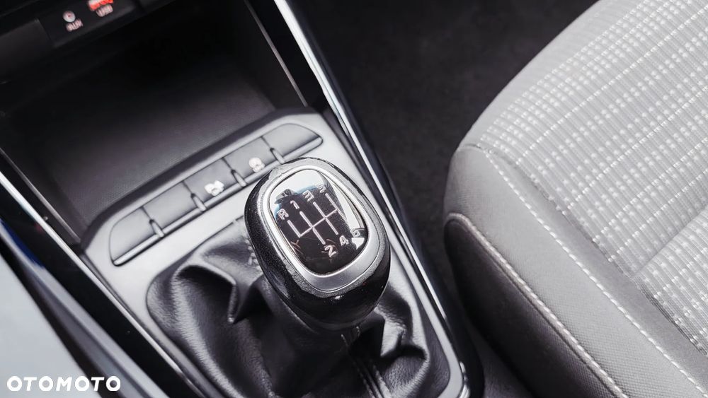 Kia Stonic 1.6 CRDi SCR XL - 17