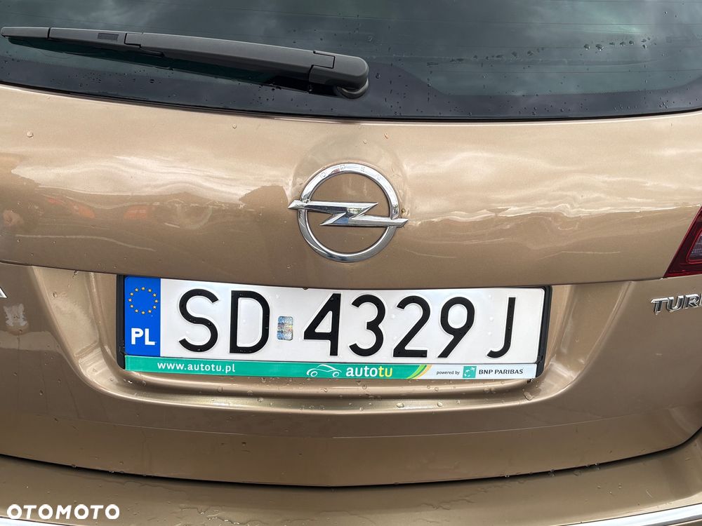 Opel Astra 1.6 T Cosmo - 18