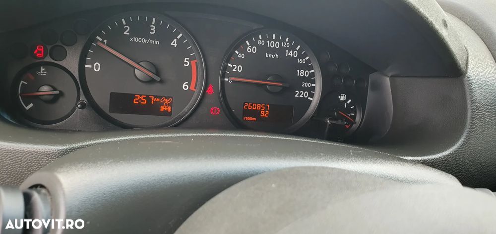 Nissan Navara - 10