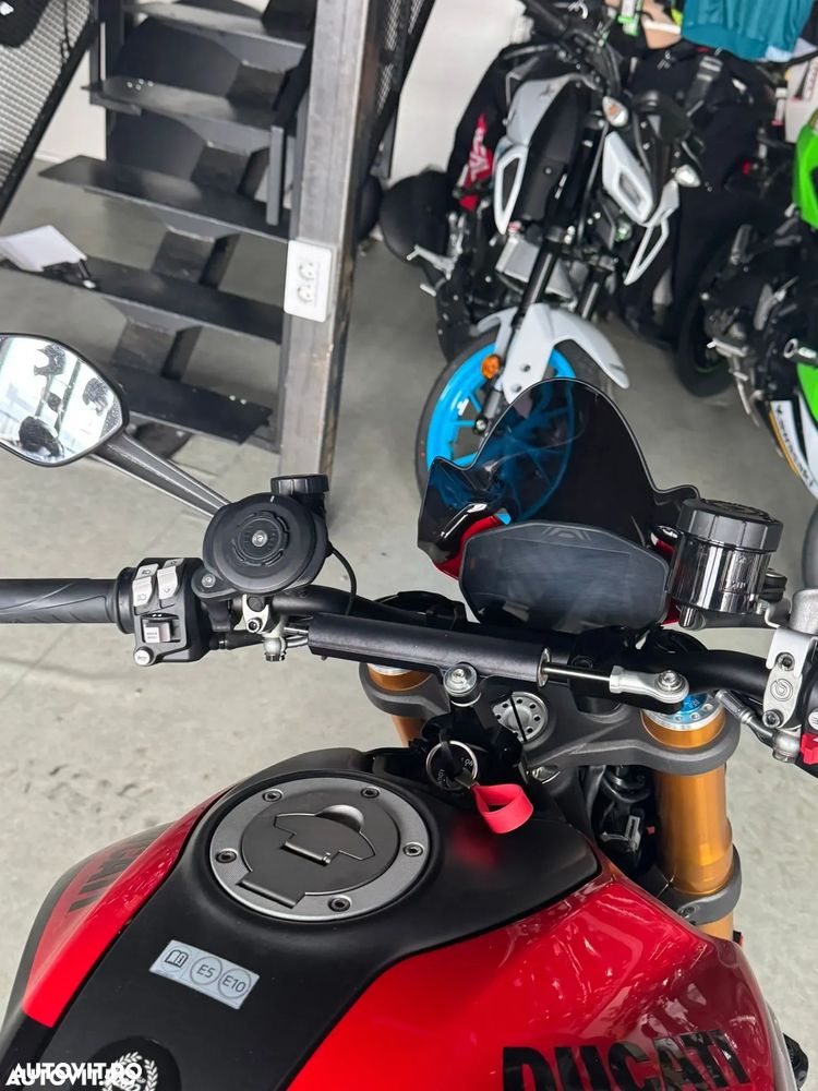 Ducati Monster - 3