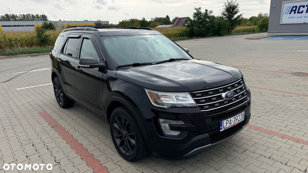 Ford Explorer - 15