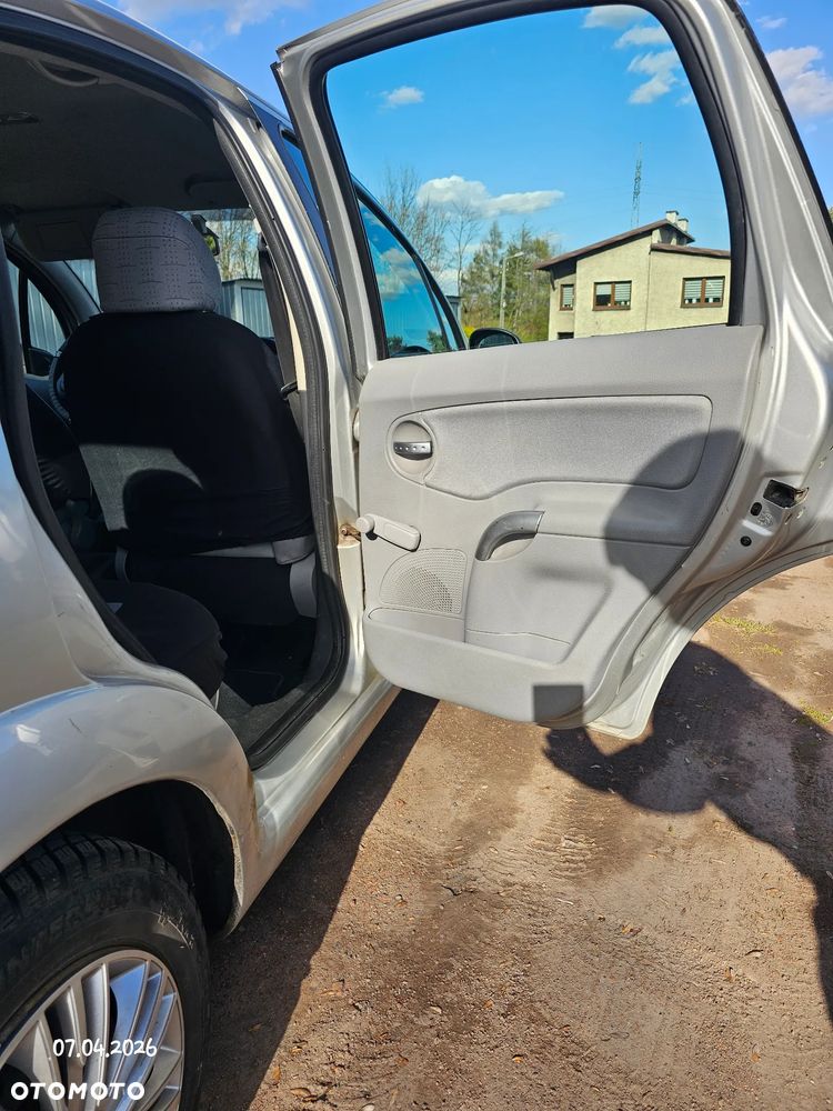 Citroën C3 1.1 Control+ (sx) - 16